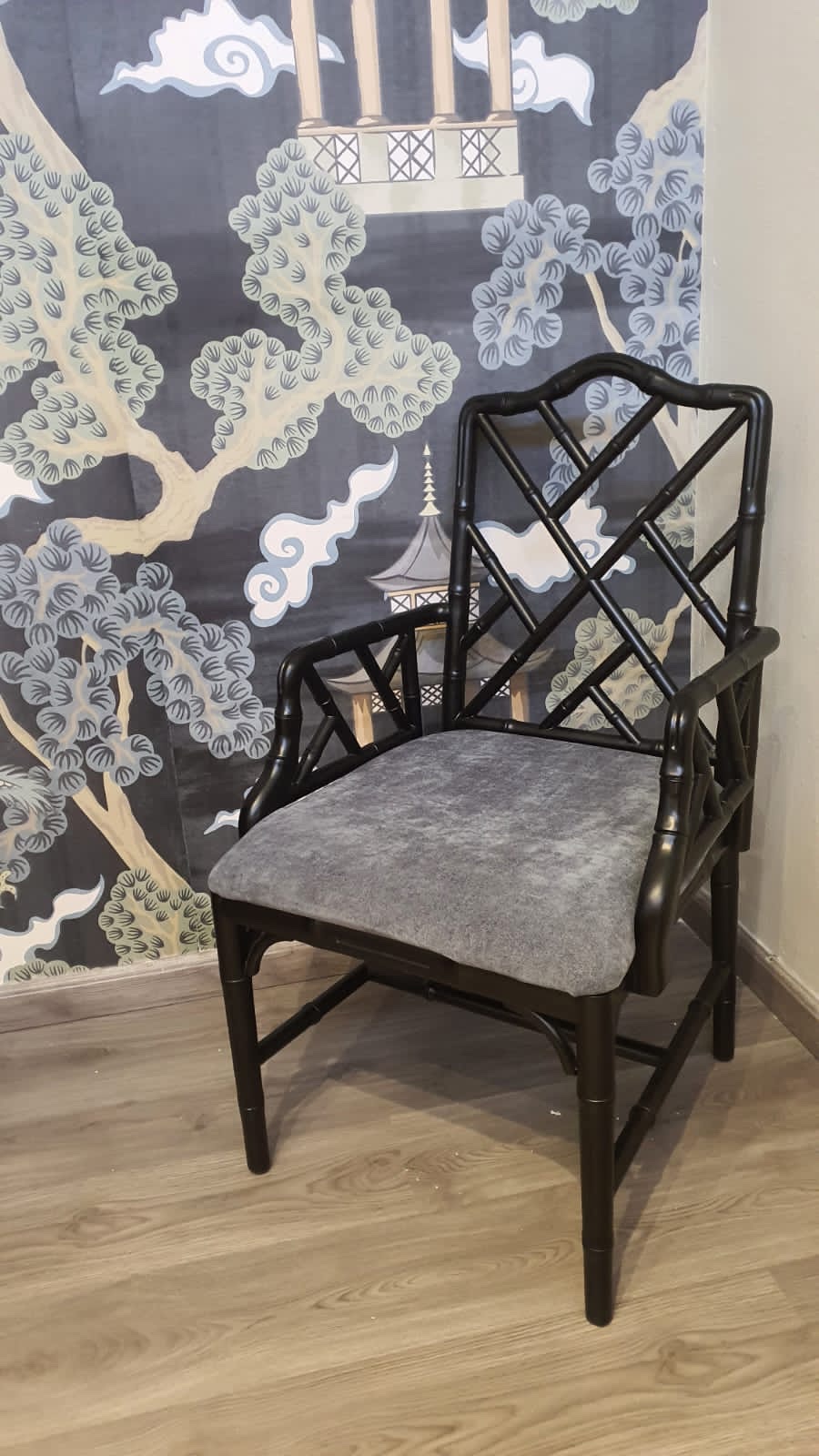 Black & Grey Chairs - CR126