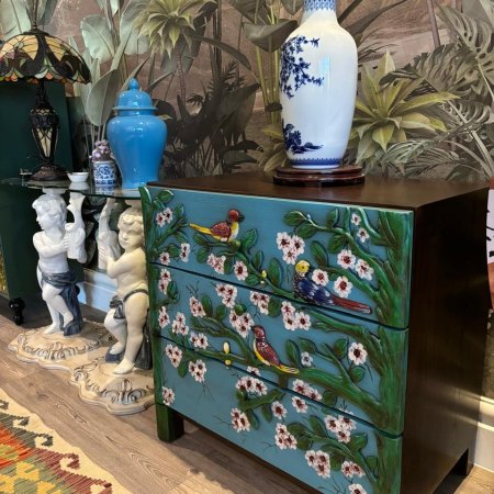 Bird wardrobe 3D